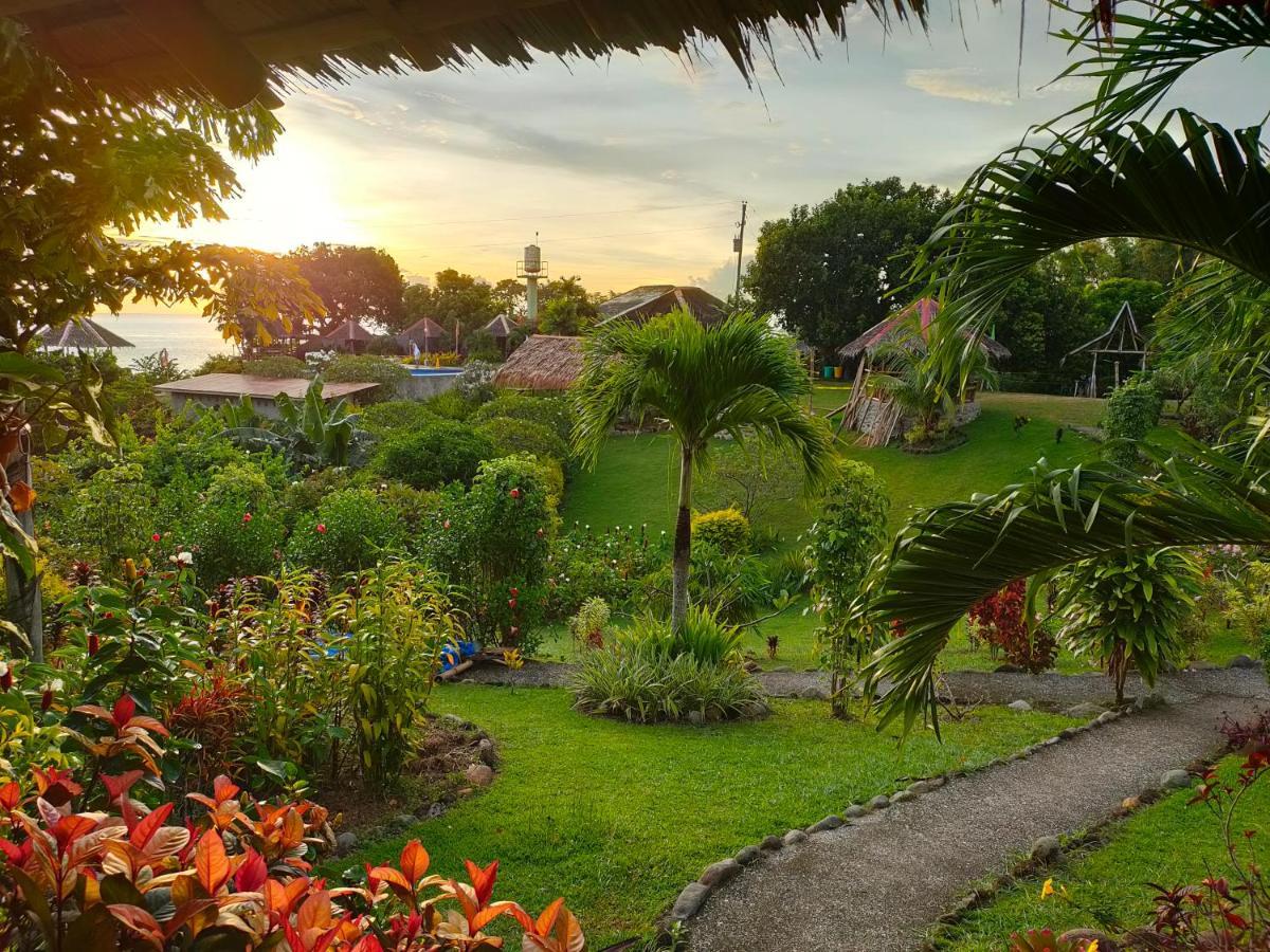 Grandview Cottages Resort Siaton Екстериор снимка